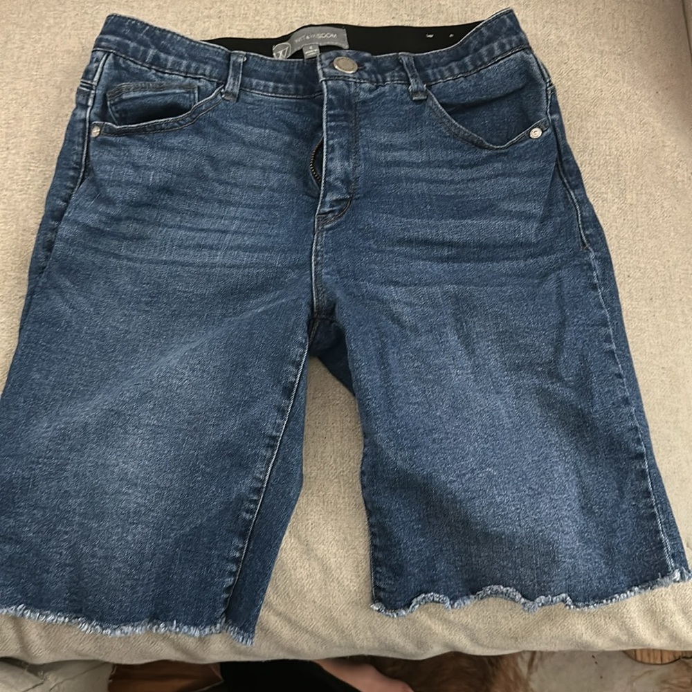 Wit & Wisdom Retro Bermuda-Short Jeans​ - Picture 2 of 5